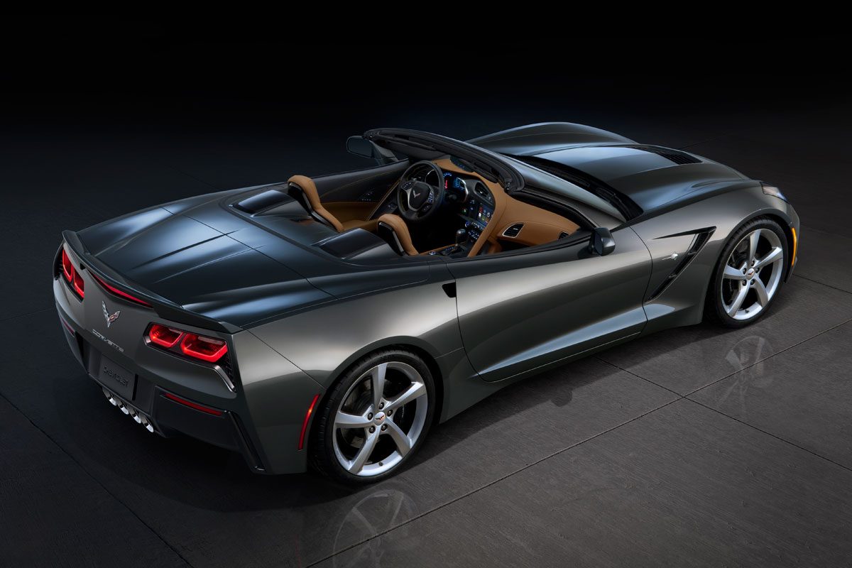 Chevrolet Corvette Stingray Convertible · Gri — görsel 3